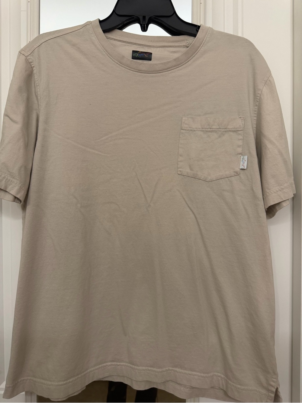Greg Norman Collection Short-Sleeve Pocket Tee in Light Beige
